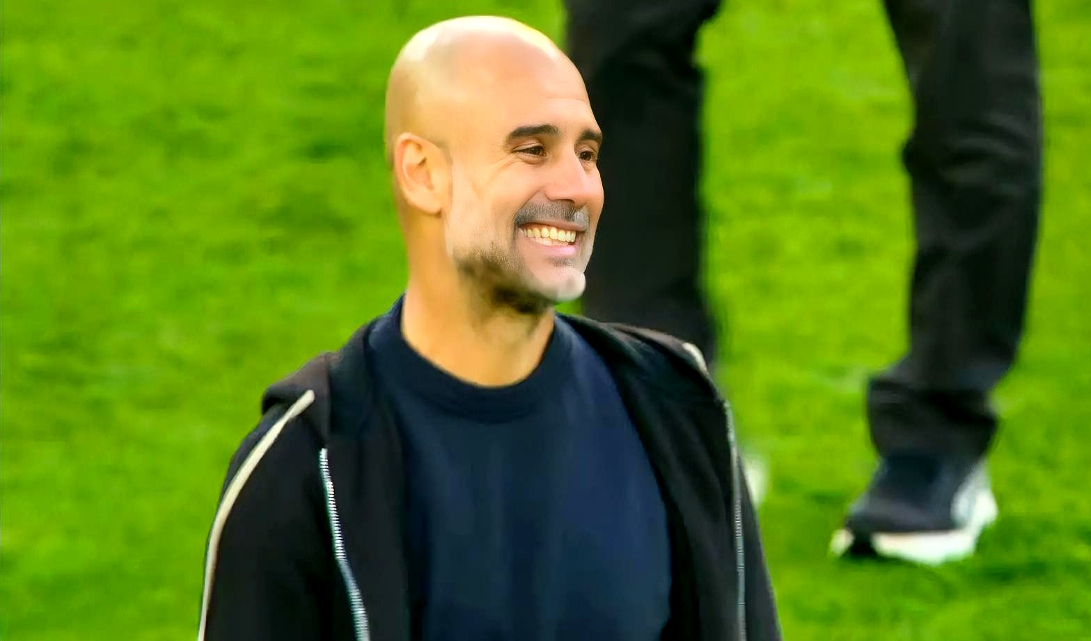 曼城主帅瓜迪奥拉迎来执教生涯场，成就辉煌