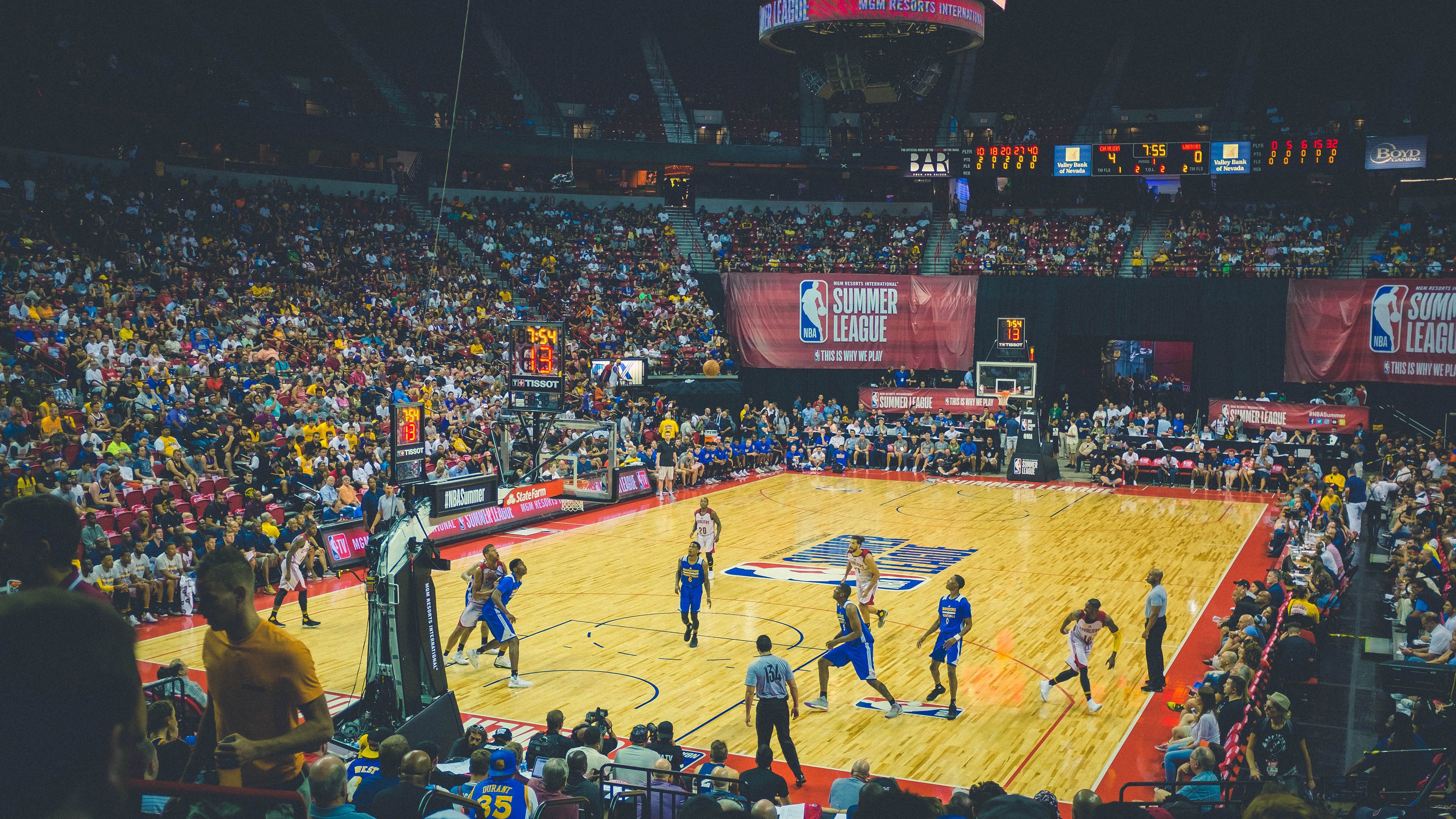 灰熊对阵新疆队,杰伦·格林贡献制胜表现